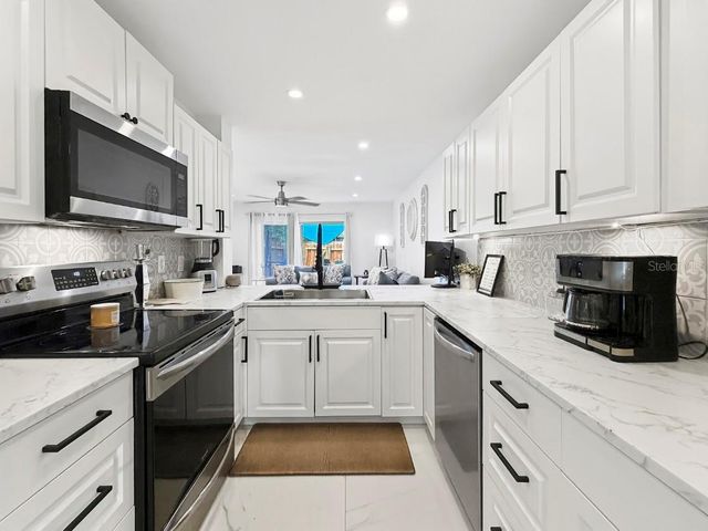 417 GEORGETOWN DRIVE 417, Casselberry, FL 32707