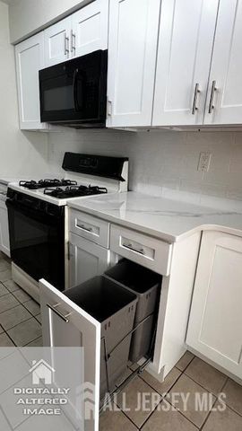 1097 Schmidt Lane, North Brunswick, NJ 08902