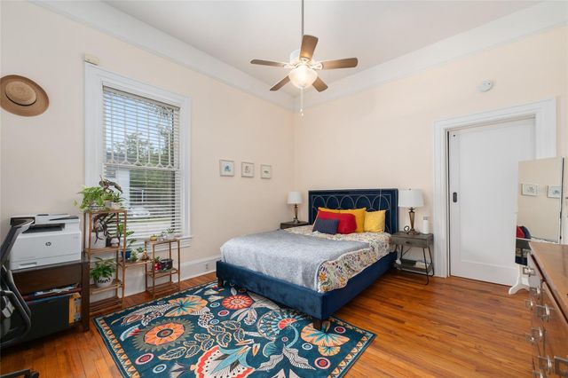 240 SW 3RD STREET, Gainesville, FL 32601