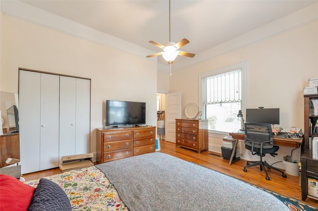 240 SW 3RD STREET, Gainesville, FL 32601