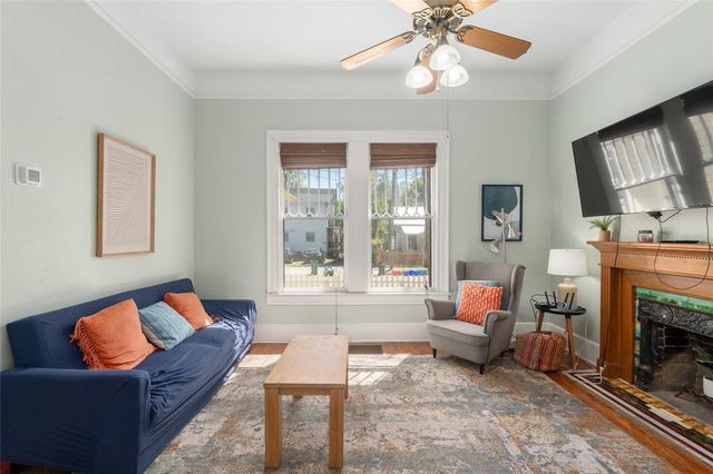 240 SW 3RD STREET, Gainesville, FL 32601