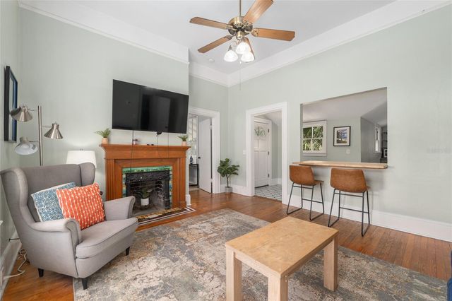 240 SW 3RD STREET, Gainesville, FL 32601