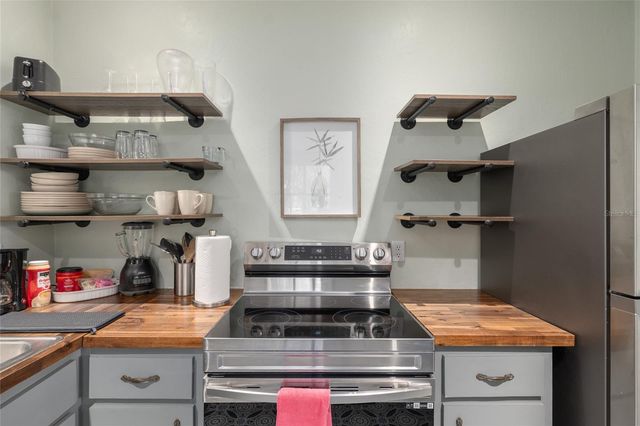 240 SW 3RD STREET, Gainesville, FL 32601