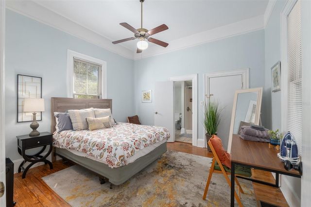 240 SW 3RD STREET, Gainesville, FL 32601