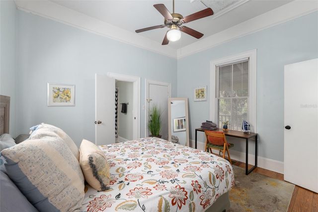 240 SW 3RD STREET, Gainesville, FL 32601