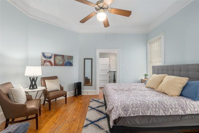 240 SW 3RD STREET, Gainesville, FL 32601