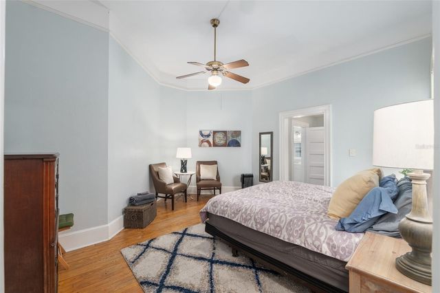 240 SW 3RD STREET, Gainesville, FL 32601