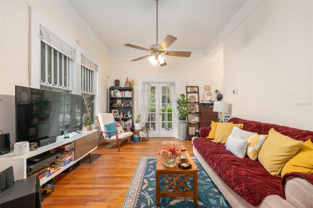 240 SW 3RD STREET, Gainesville, FL 32601