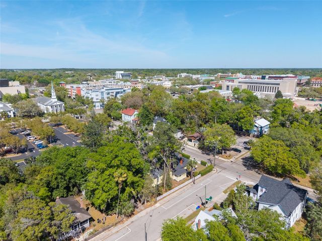 240 SW 3RD STREET, Gainesville, FL 32601