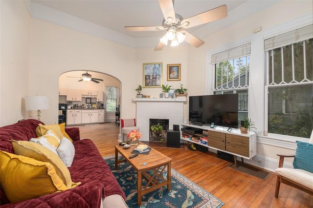 240 SW 3RD STREET, Gainesville, FL 32601