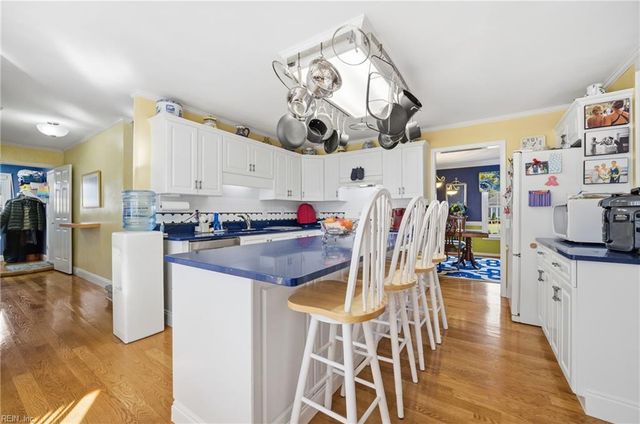 734 Yorkshire TRL, Chesapeake, VA 23322