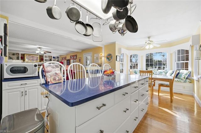 734 Yorkshire TRL, Chesapeake, VA 23322