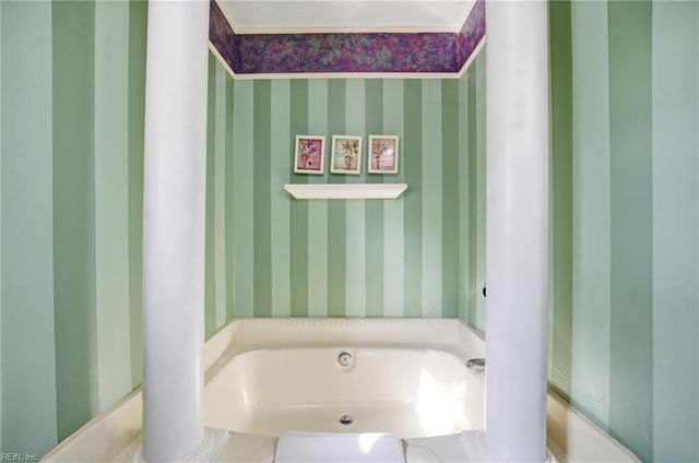 734 Yorkshire TRL, Chesapeake, VA 23322