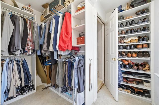 734 Yorkshire TRL, Chesapeake, VA 23322