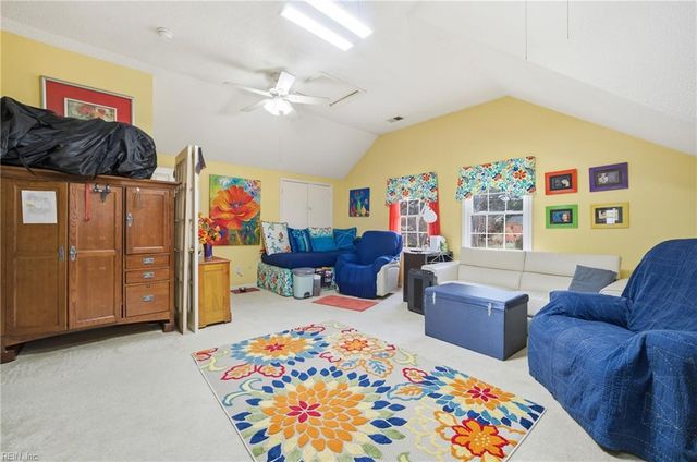 734 Yorkshire TRL, Chesapeake, VA 23322