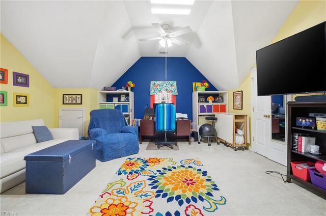 734 Yorkshire TRL, Chesapeake, VA 23322