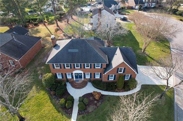 734 Yorkshire TRL, Chesapeake, VA 23322