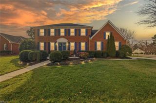 734 Yorkshire TRL, Chesapeake, VA 23322