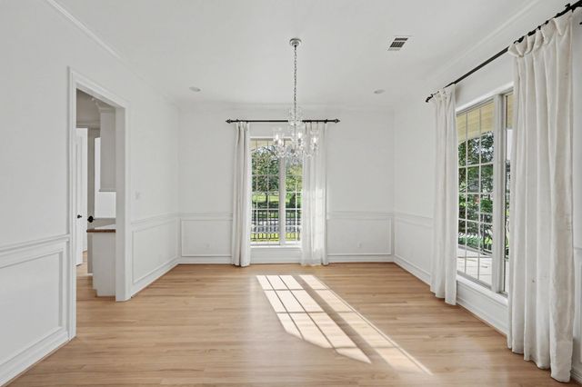 3767 Bellefontaine Street, Houston, TX 77025