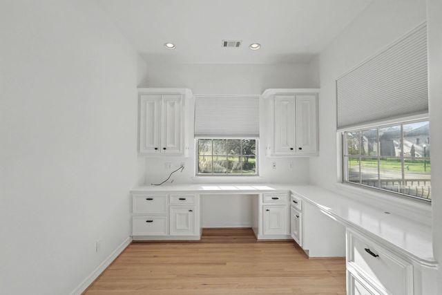 3767 Bellefontaine Street, Houston, TX 77025