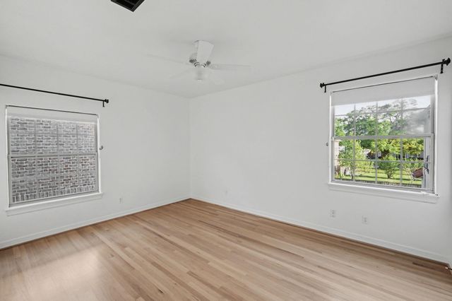 3767 Bellefontaine Street, Houston, TX 77025