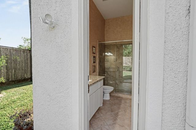 3767 Bellefontaine Street, Houston, TX 77025