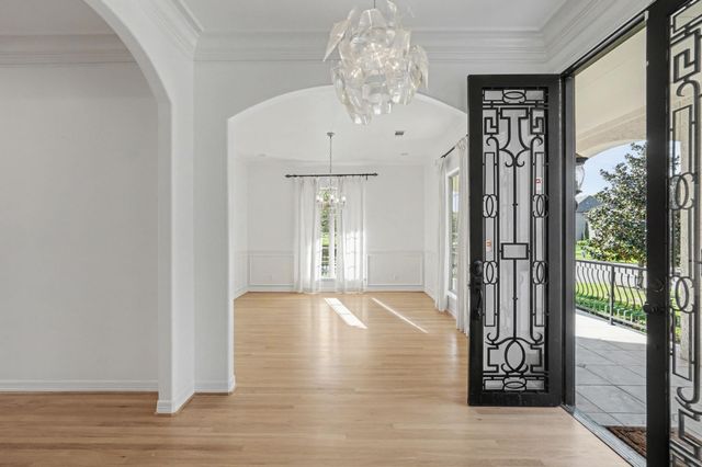 3767 Bellefontaine Street, Houston, TX 77025