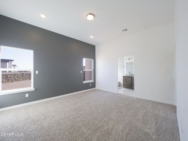 1429 Robert Parker White Street, Socorro, TX 79927