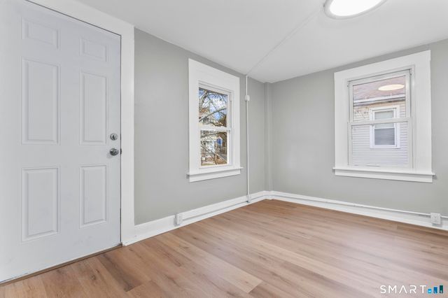 172 North Street, Bristol, CT 06010