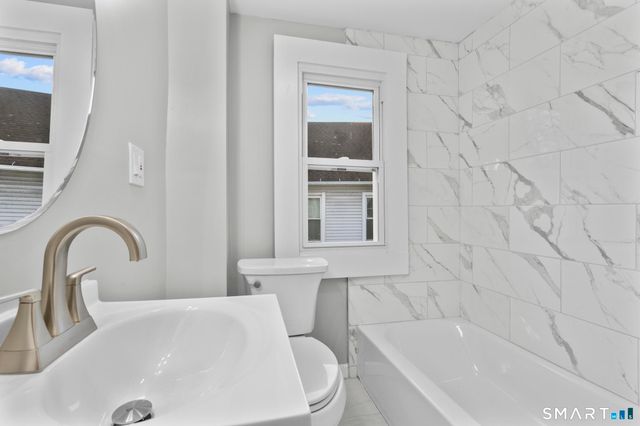 172 North Street, Bristol, CT 06010