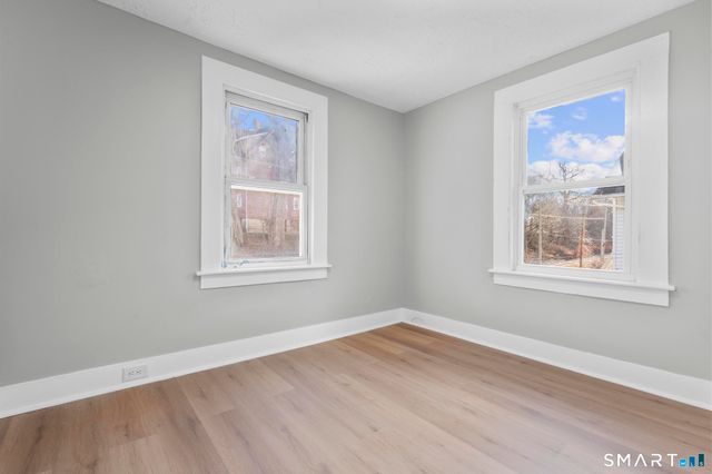 172 North Street, Bristol, CT 06010