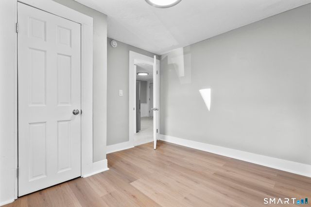 172 North Street, Bristol, CT 06010