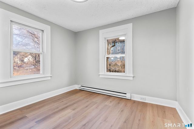 172 North Street, Bristol, CT 06010