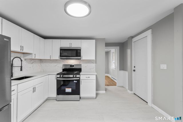 172 North Street, Bristol, CT 06010