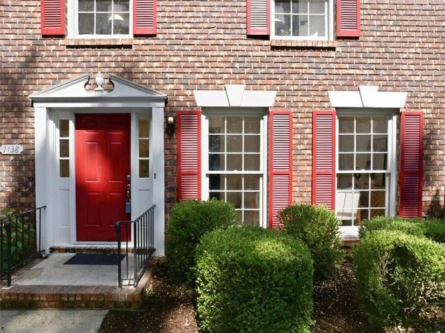 1138 Moorestown Circle, Decatur, GA 30033