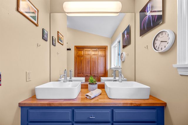 416 Gosselin Hill Road, Calais, VT 05650
