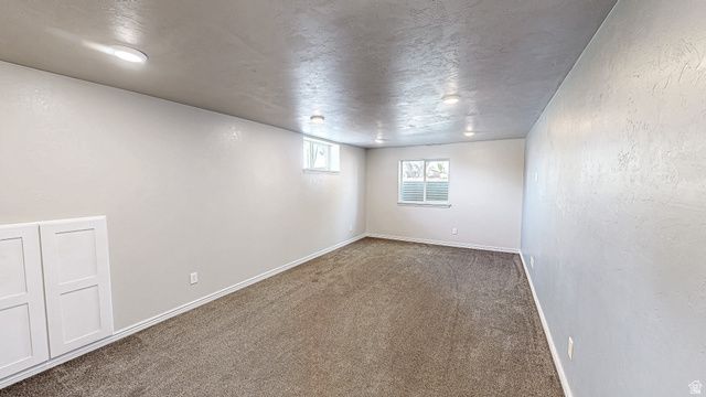 831 E CANYON RD, Spanish Fork, UT 84660