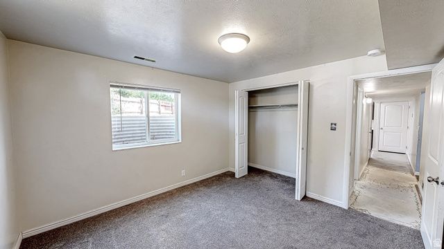 831 E CANYON RD, Spanish Fork, UT 84660