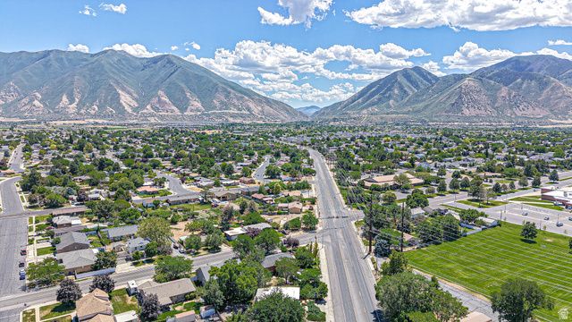 831 E CANYON RD, Spanish Fork, UT 84660
