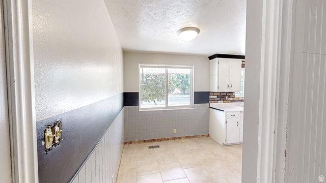 831 E CANYON RD, Spanish Fork, UT 84660