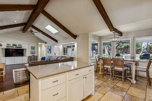 7619 Spring Valley Road, Dallas, TX 75254