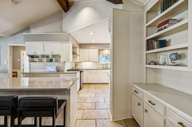 7619 Spring Valley Road, Dallas, TX 75254