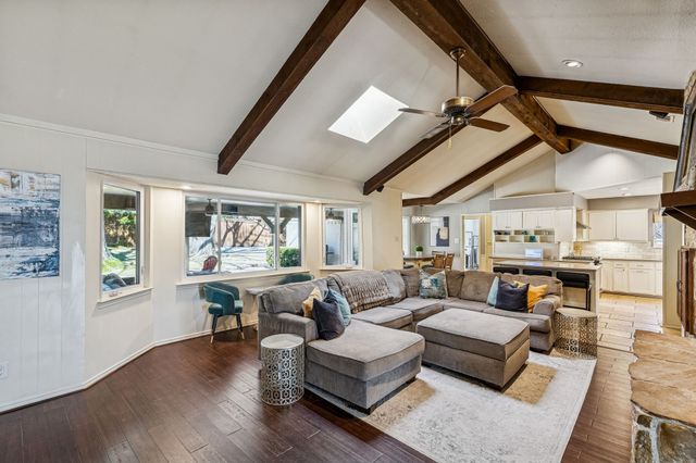 7619 Spring Valley Road, Dallas, TX 75254