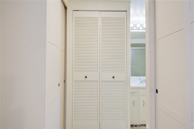 126 Avenida Majorca O, Laguna Woods, CA 92637