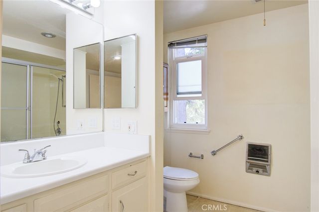 126 Avenida Majorca O, Laguna Woods, CA 92637