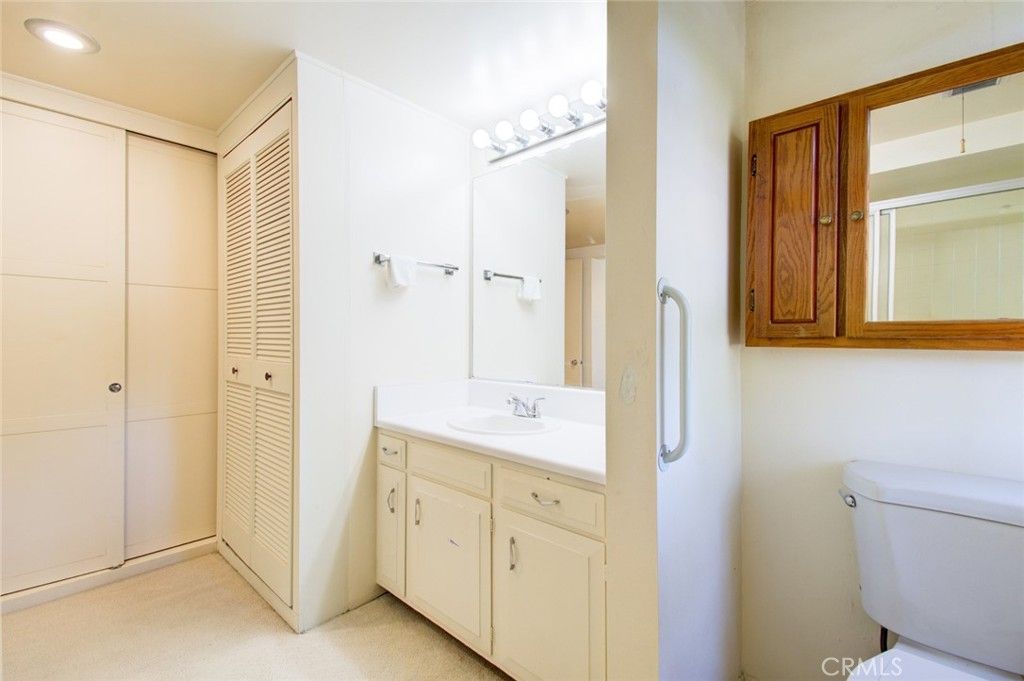 Image 26 of property listing at 126 Avenida Majorca O, Laguna Woods, CA 92637