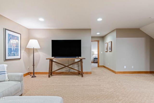 2322 NW High Lakes Loop, Bend, OR 97703