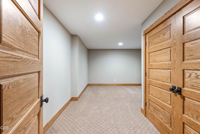 2322 NW High Lakes Loop, Bend, OR 97703
