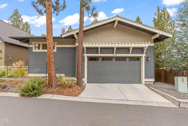 2322 NW High Lakes Loop, Bend, OR 97703
