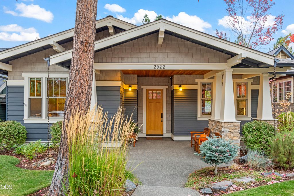 2322 NW High Lakes Loop, Bend, OR 97703